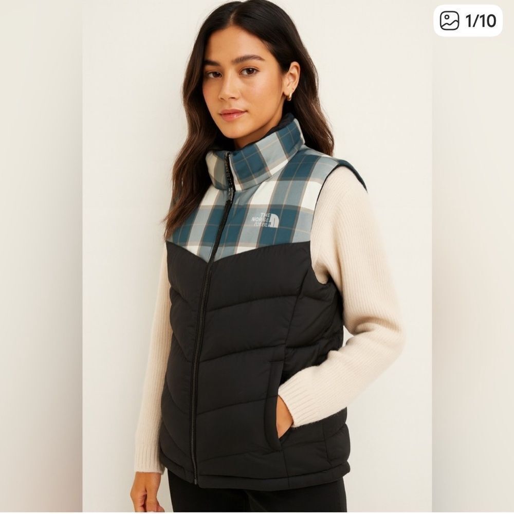 The North Face 550 Goose Down Full Zip Puffer Vest Black Green Plaid